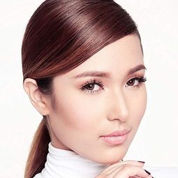 Emmanuelle Vera - MOMOL Nights演員 飾演Wings