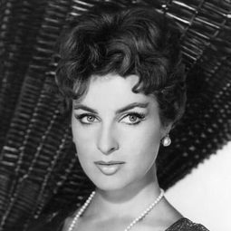 Silvana Pampanini - 羅馬麗人演員 飾演Nannina