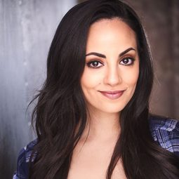 Sandra Saad 飾演 Ms. Marvel (voice)