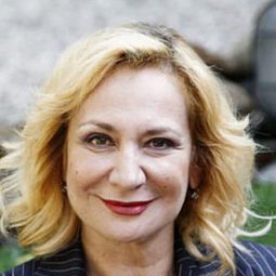 Monica Scattini 飾演 Daniela