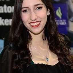 Brittany Winner 飾演 Self