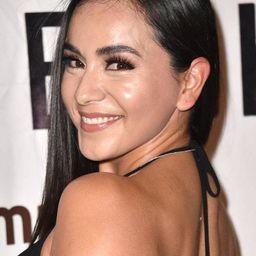 Mara Fimbres - 截殺追緝令演員 飾演Olivia