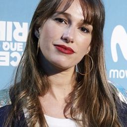 Ariana Martínez 飾演 Marta