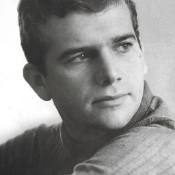 Cecil Thiré 飾演 Cristiano Bonardi