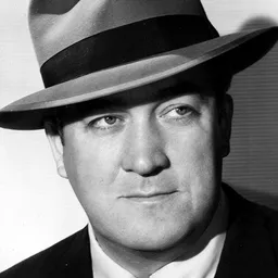 Ralph Dunn 飾演 Ben, Watchman / Henchman (uncredited)