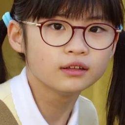 佐々木告 飾演 Young Tomoyo Shiino