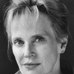 Siri Hustvedt 飾演 Self