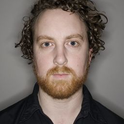 Uje Brandelius 飾演 Uje Brandelius