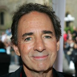 哈利·謝爾瑞 飾演 Self