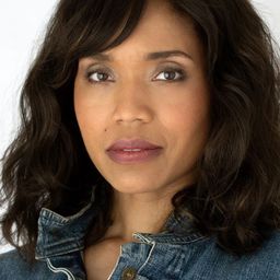 Tia Dionne Hodge 飾演 Linda