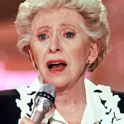 Patachou 飾演 Madeleine