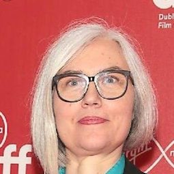 Christine Molloy - Mister John導演