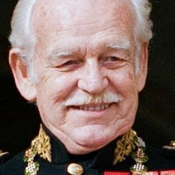 Prince Rainier of Monaco 飾演 Self