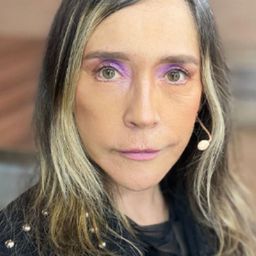 Marcela Valencia 飾演 Alicia - The killer