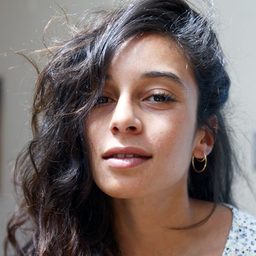 Myriam Doumenq 飾演 L'assistante du réalisateur