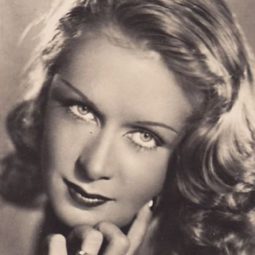 Vera Carmi - My Heart Sings演員 飾演madre di Enrico