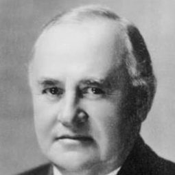 Otis Harlan 飾演 Happy (voice) (uncredited)