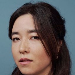 瑪雅·厄斯金 飾演 Darcy