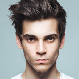 Nicolas Fontaine 飾演 Josh