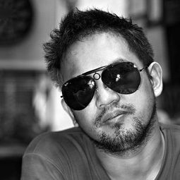 Khavn - Three Days of Darkness導演