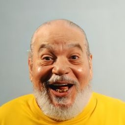 阿里·哈薩奈因 - 花花公子奇案演員 飾演