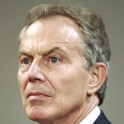 托尼·布萊爾 飾演 Self