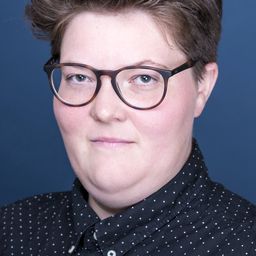 Tricia Black - Rap出一片天演員 飾演Sportscaster