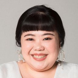 林茜茜 飾演 Andy Lim's Mother