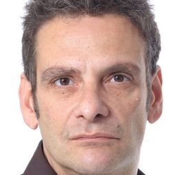 Fabrizio Parenti - I Told You So演員 飾演Tonino