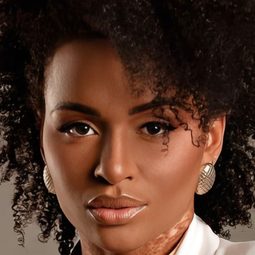 Natália Deodato - 頭號女毒梟演員 飾演Gigi