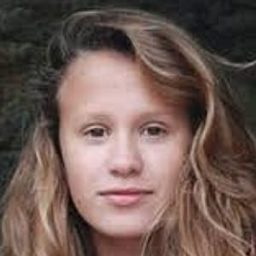 Milena Chiron - 邂逅幸福演員 飾演Suzy