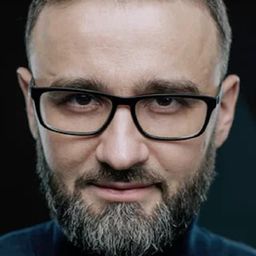 Aleksandr Gavrilin 飾演 Krasavchik (voice)