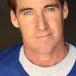 Joseph Wilson 飾演 Sue's customer