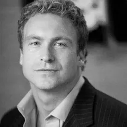 丹·佩卓尼亞維克 - Fish N Chips: The Movie演員 飾演Tang / Torpedo / Gus / Problemo (voice)