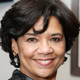 桑妮雅·曼薩諾 飾演 Maria