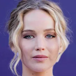 珍妮花羅倫絲 飾演 Kate Dibiasky