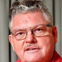 Dan Ekborg 飾演 Sergel