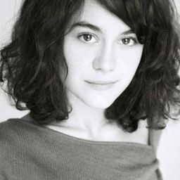 Laurence Ursino 飾演 Andy