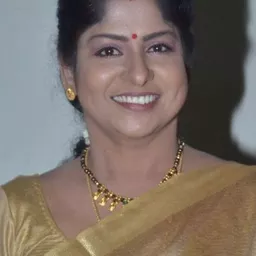 Rekha Suresh 飾演 Aryan's mother