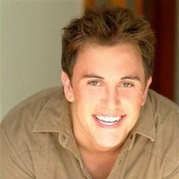 K·C·克萊德 - 踏浪奔流演員 飾演Dave