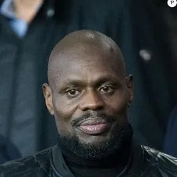 凱瑞·詹姆斯 - 巴黎的路口 3演員 飾演Demba