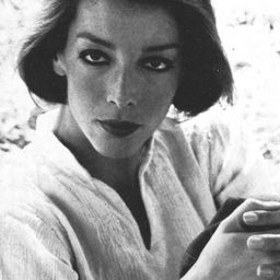 Maria De Rosa 飾演 