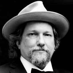 Jerry Douglas 飾演 Self - Musician