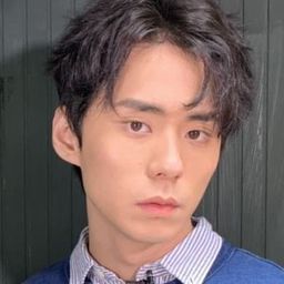 許宸瑒 - 返校演員 飾演The Military Police In The Jail