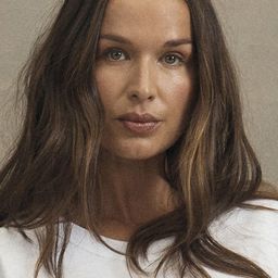 Tahyna Tozzi 飾演 Sadie