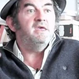 Luc Leclerc du Sablon - Pirate TV演員 飾演Pere de Clara