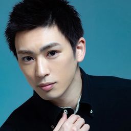 塩田康平 飾演 Ryūnosuke Tanaka