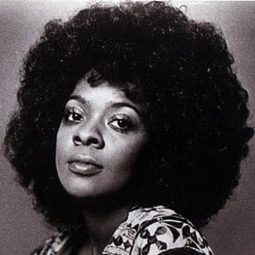 Thelma Houston - Jewel's Catch One演員 飾演Self