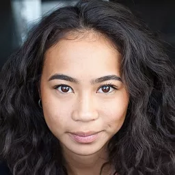 Rosie Dwyer - F1電影演員 飾演Pippa Leguin