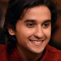 Meghan Jadhav 飾演 Teenage David